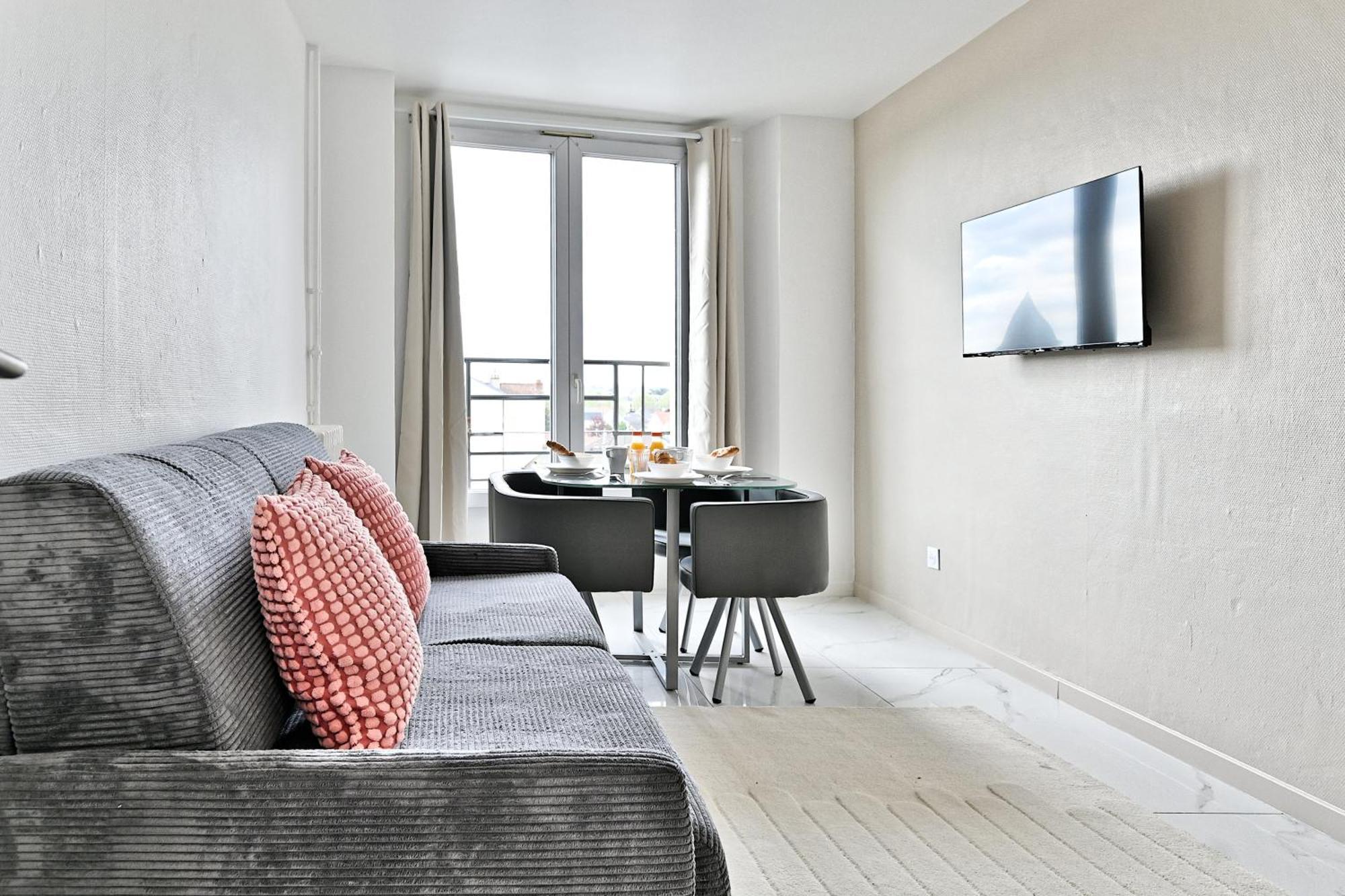 Appartement Paisible Et Moderne - Gagny Eksteriør billede